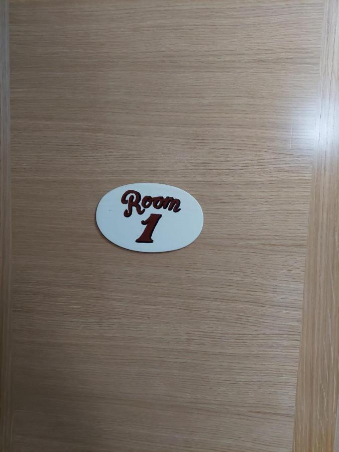 לינה וארוחת בוקר Daniela'S House Riudoms מראה חיצוני תמונה