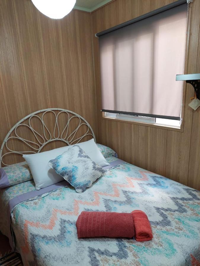לינה וארוחת בוקר Daniela'S House Riudoms מראה חיצוני תמונה